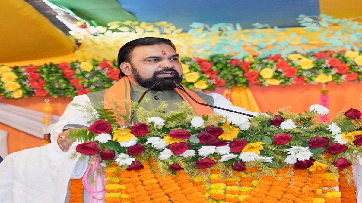 ‘शेर बनकर दहाड़ेगा भारत’, महायज्ञ में शामिल होने कैमूर पहुंचे मुख्यमंत्री सम्राट का बड़ा बयान