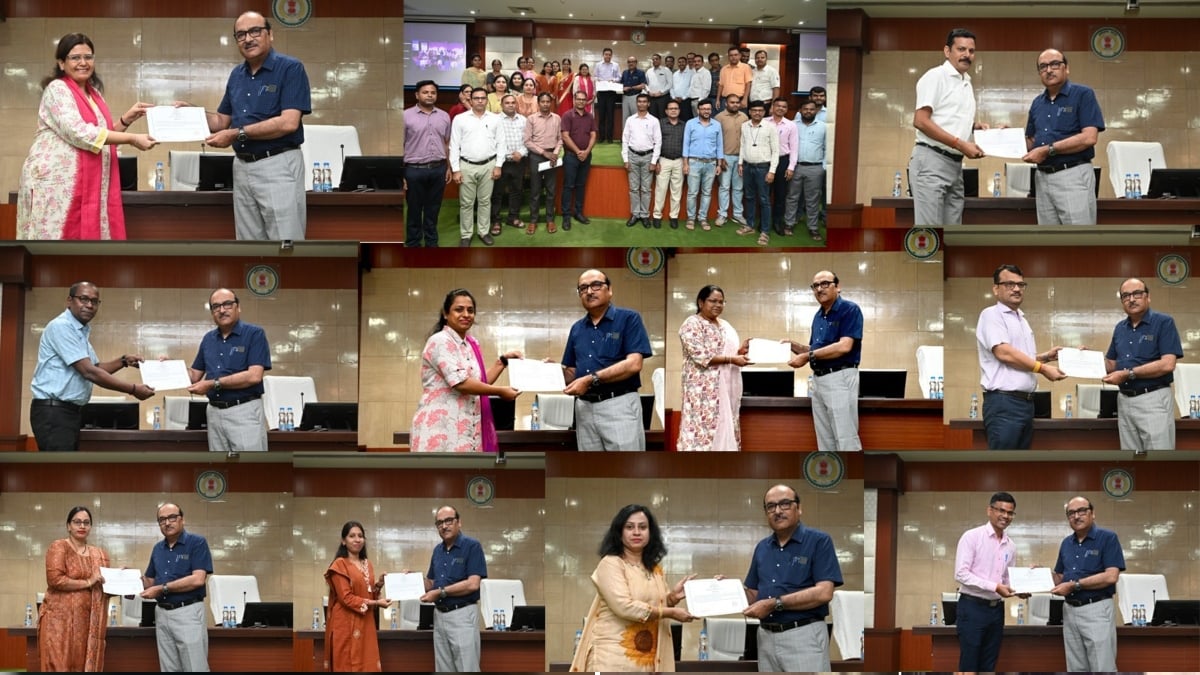 मुख्य सचिव ने किया अधिकारियों-कर्मचारियों का सम्मान: सितम्बर में उत्कृष्ट काम करने पर प्रशंसा पत्र देकर किया सम्मानित