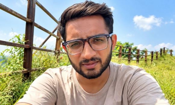 वैवाहिक कलह से परेशान गुजरात के युवक ने 1700 फीट ऊंची चट्टान से कूदकर दी जान