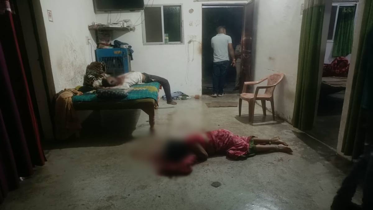 CG में डबल मर्डर: मां-बेटे की बेरहमी से हत्या, बेटी गंभीर रूप से घायल, इलाके में मचा हड़कंप