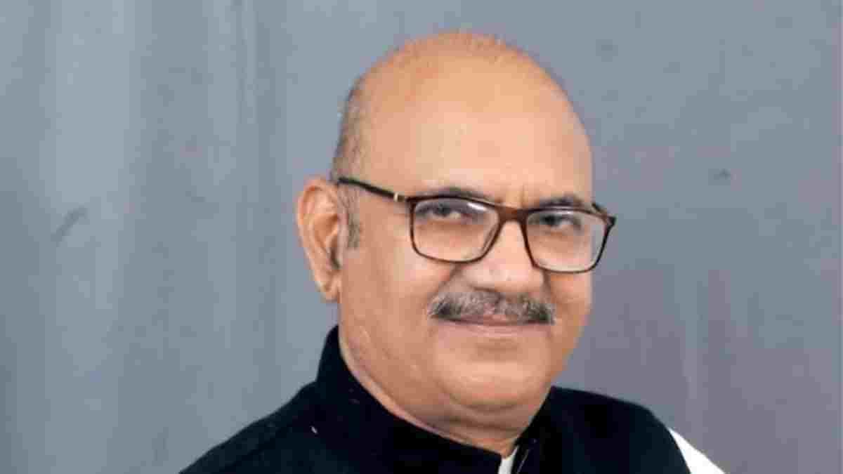 दतिया में फिर बढ़ी कांग्रेस की मुश्किलें: MLA घनश्याम सिंह समेत 22 लोगों को ग्वालियर हाईकोर्ट का नोटिस, नामांकन में आपराधिक मामले छिपाने का आरोप