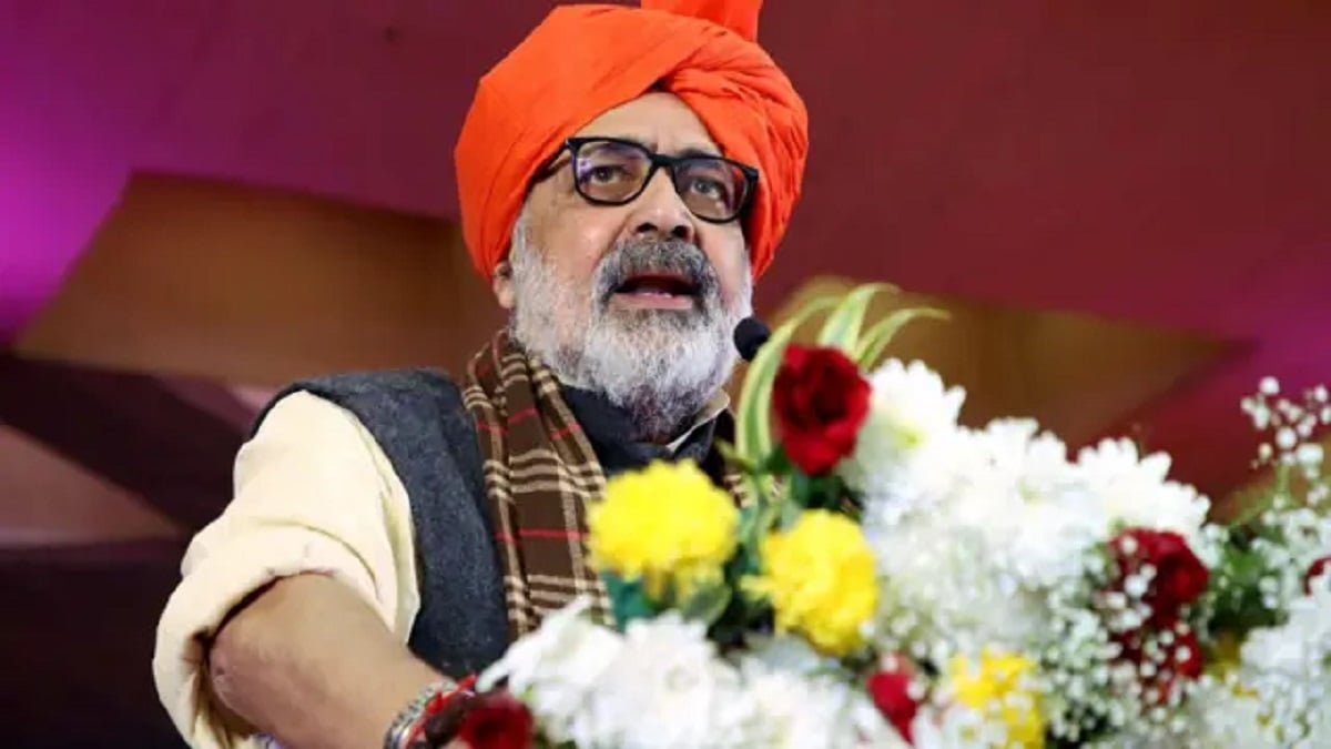 ‘चोरी और सीनाजोरी’, मौलाना अरशद मदनी के बयान पर भड़के गिरिराज सिंह, कांग्रेस को भी घेरा