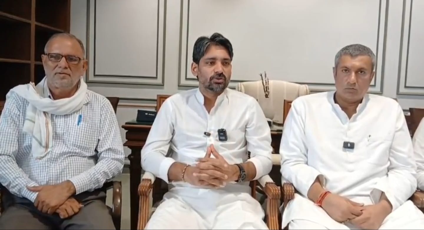 चुनाव आयोग के मुद्दे पर इंडिया गठबंधन का बड़ा ऐलान, 8 अक्टूबर को क्राउन प्लाजा से लघु सचिवालय तक निकलेगा रोष मार्च