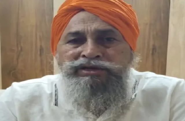 सुखबीर बादल के घर चाय पीने नहीं पहुंचने से आहत गुरदीप सिंह मकरोड़, अकाली दल के सभी पदों से इस्तीफे का ऐलान