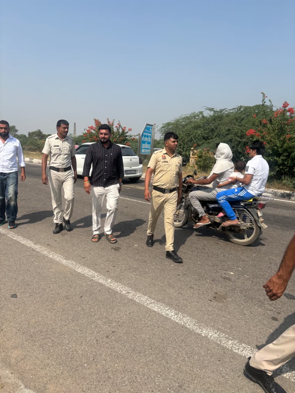 दिल्ली जा रहे युवा जेजेपी जिला अध्यक्ष सेठी धनाना हिरासत में, भाजपा सरकार पर बरसे नेता