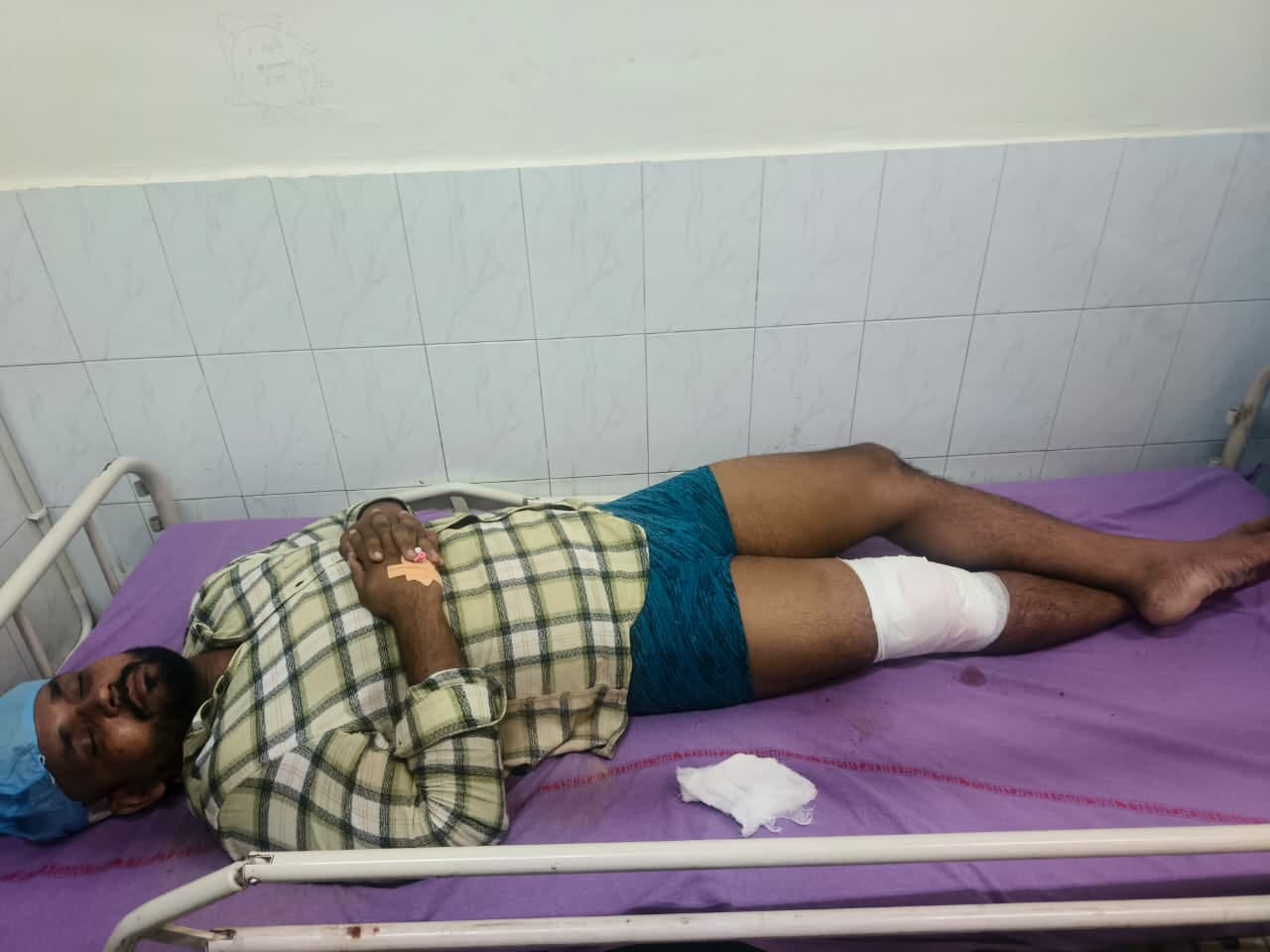 गुरुग्राम में पुलिस-बदमाशों के बीच मुठभेड़, इनामी नशा तस्कर समेत 3 गिरफ्तार; दो के पैर में लगी गोली