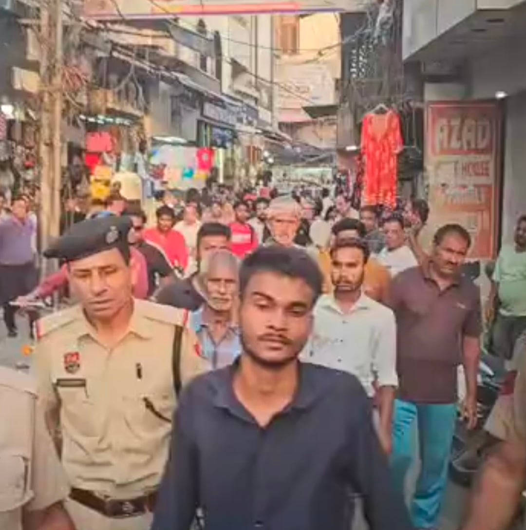 पानीपत में युवती से छेड़छाड़ और मारपीट के आरोपी को पुलिस ने बाजार में पैदल घुमाया, CCTV से हुई पहचान