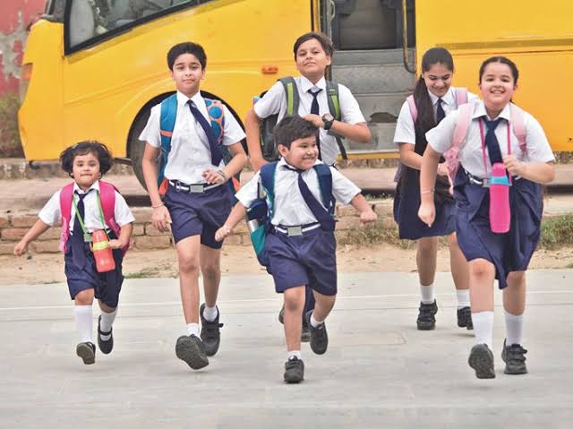 पंजाब में 1 नवंबर से बदलेगा सरकारी स्कूलों का समय, जानें सुबह और दोपहर की शिफ्ट की नई टाइमिंग