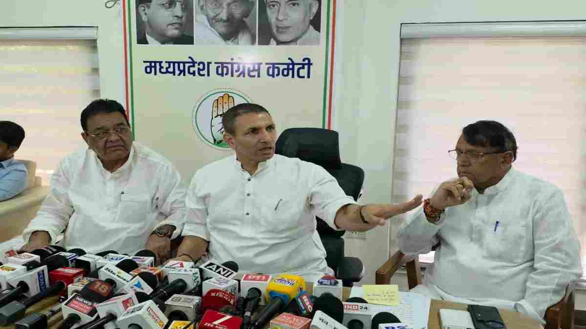 राहुल गांधी के बालाघाट दौरे पर घमासान: पटवारी बोले- SP-कलेक्टर को छोड़ेंगे नहीं, BJP का पलटवार- धमकाना कांग्रेस की पुरानी कार्यशैली