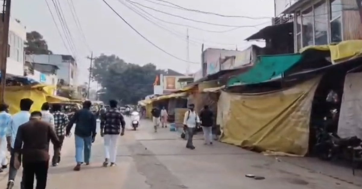 ओंकारेश्वर में एक महीने तक नहीं होगी तोड़फोड़, बैठक के बाद आंदोलन स्थगित; अतिक्रमण हटाने पर किया था नगर बंद का ऐलान