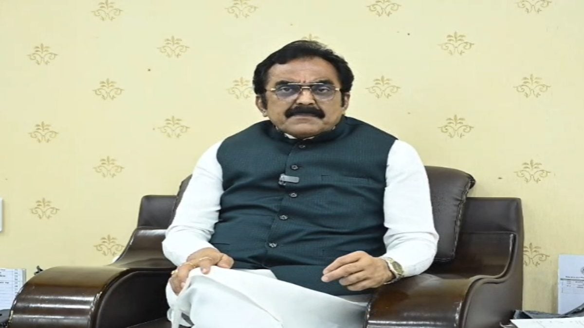 राहुल-प्रियंका पर बरसे PWD मंत्री राकेश सिंह: बोले- ‘बात संविधान की और काम अराजकता का’, पुलिस पर हाथ उठाना कानून का उल्लंघन’