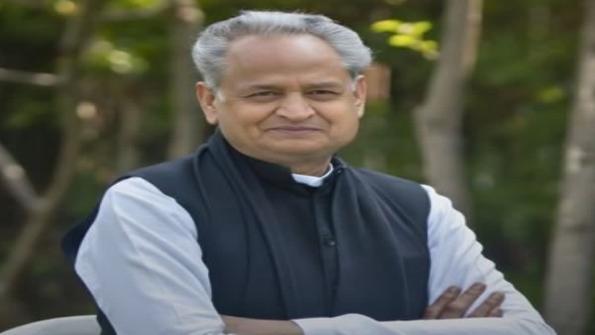 राहुल गांधी पर PM मोदी की टिप्पणी से गहलोत नाराज, 1984 का जिक्र कर याद दिलाई संसदीय मर्यादा