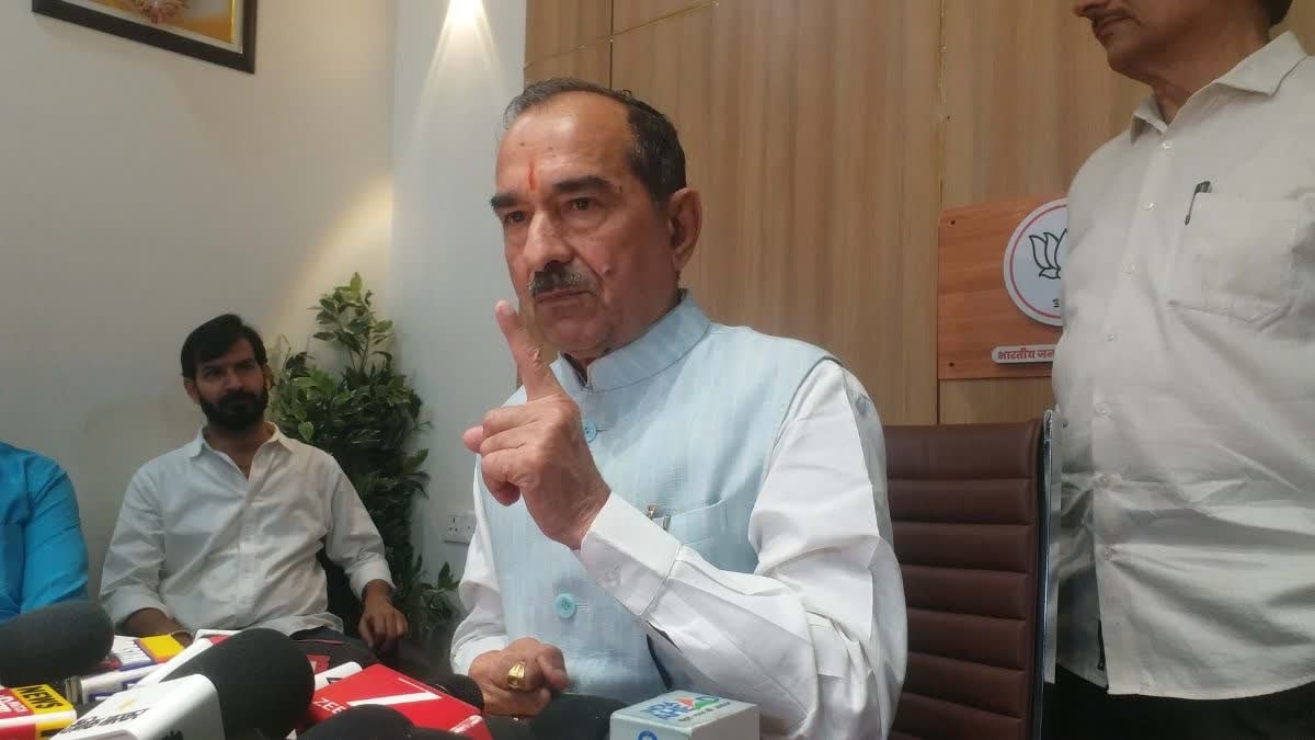 ‘पहले वोटर, बाद में नागरिक’…SIR के बीच मदन राठौड़ ने सोनिया गांधी पर उठाया सवाल