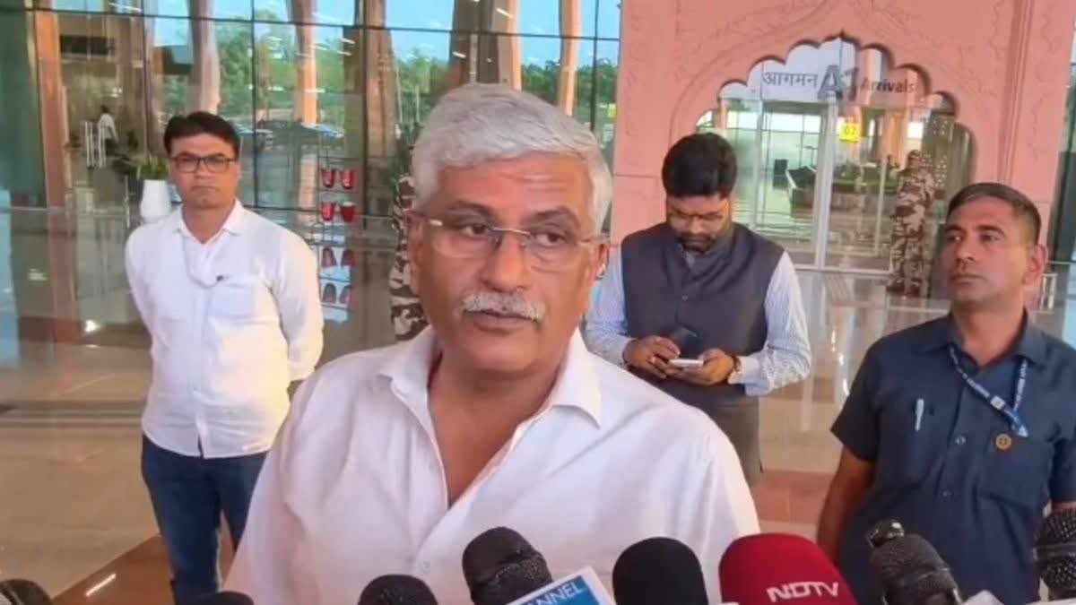युवाओं के आंदोलन पर शेखावत का बड़ा आरोप, बांग्लादेश-नेपाल का जिक्र कर कही ये बात