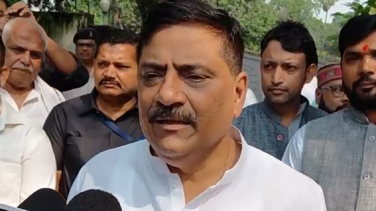 ‘पार्टी के संज्ञान में है मामला’, अनंत-नीरज विवाद पर संजय झा का बड़ा बयान, बताया कैसे सुलझेगा विवाद