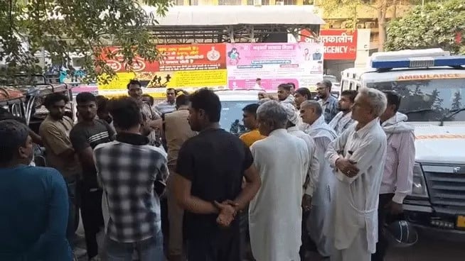 Sonipat Electrocution News: हाईटेंशन लाइन से पाइप टकराने पर हादसा, 2 मजदूरों की मौत