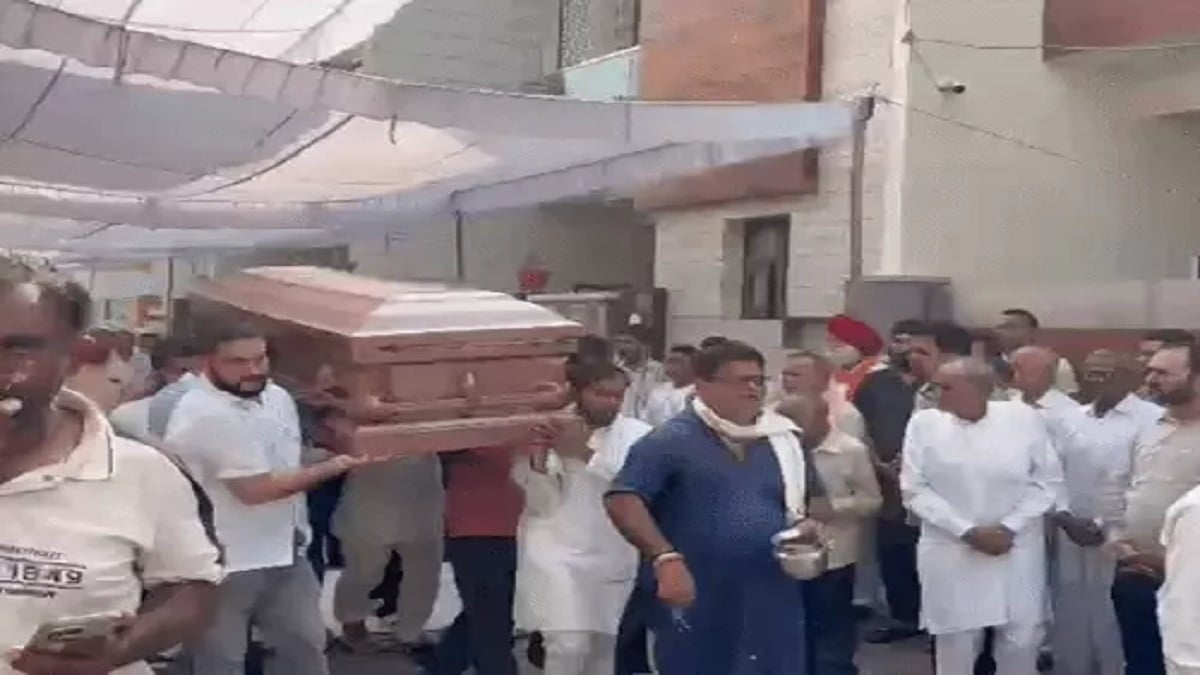 दिवाली पर अमेरिका से घर लौटने वाला था दूल्हा, 15 दिन बाद ताबूत में पहुंचा विक्की, चीख-पुकार में बदलीं शादी की खुशियां