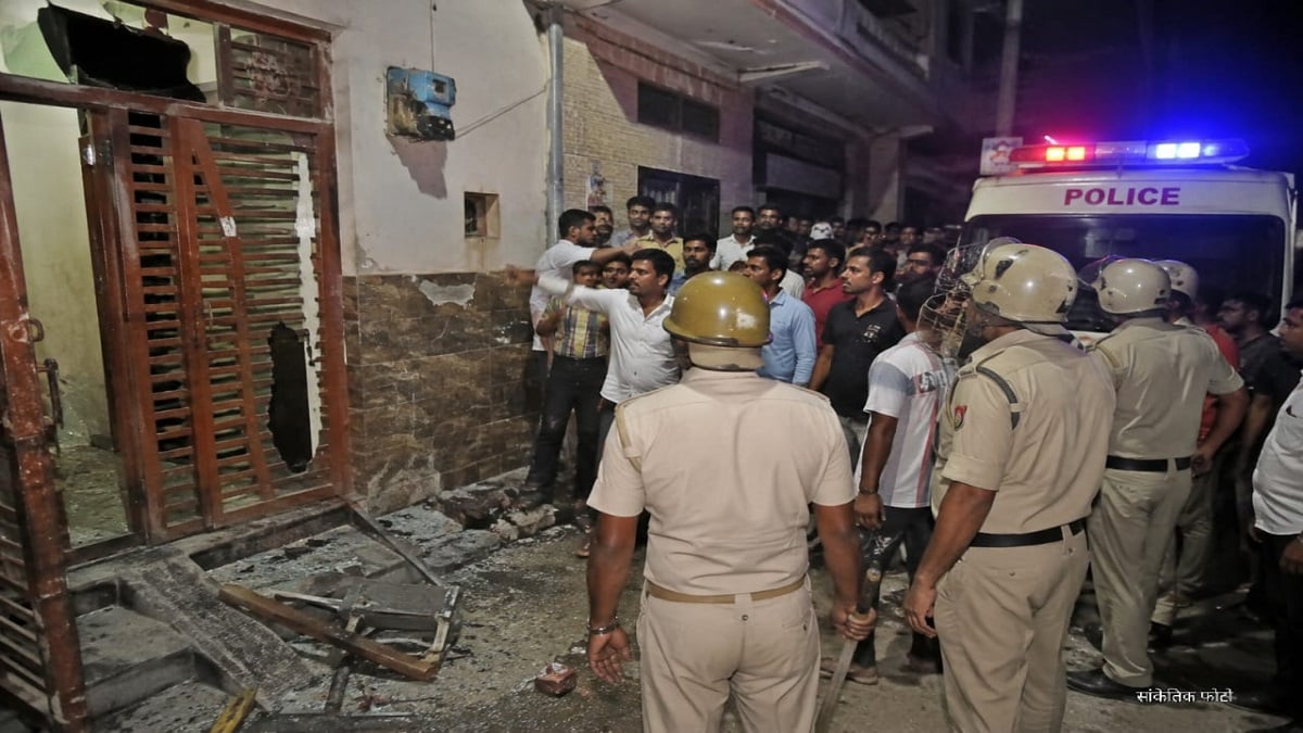 लड़की के घर में फंदे पर लटका मिला 17 साल का अर्जुन, मौत के बाद बवाल… पुलिस पर पथराव