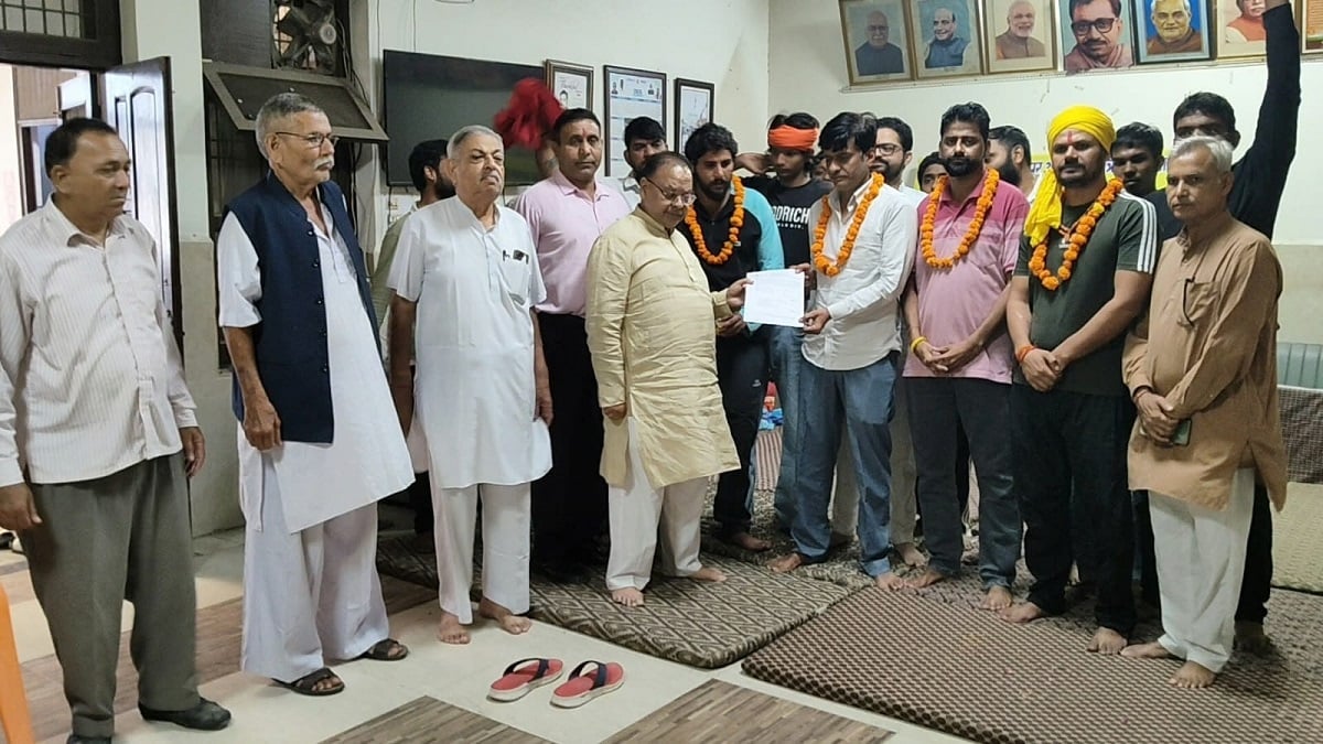 7 दिन बाद खत्म हुआ गौरक्षकों का धरना, गौवंश पर प्रशासन का फैसला