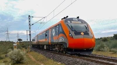 Vande Bharat Sleeper Train: दिल्ली से हावड़ा का सफर होगा 2 घंटे कम? जानें रूट, संभावित स्टॉपेज और किराया
