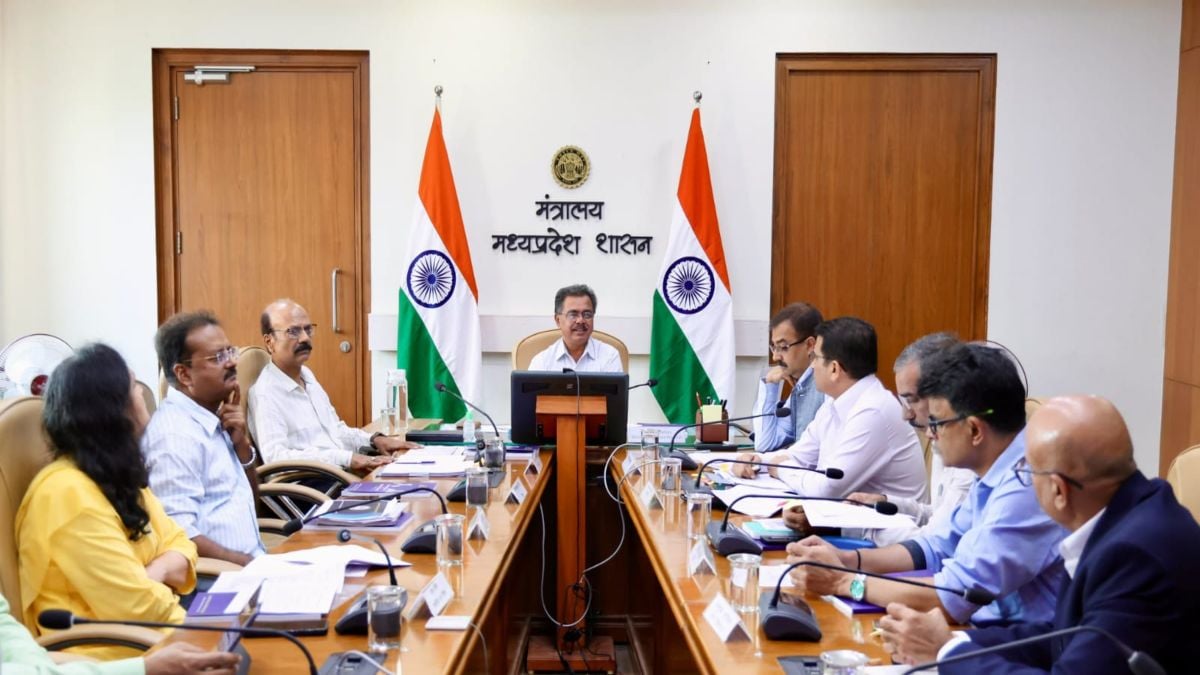 मादक पदार्थों के सम्पूर्ण रैकेट को खत्म करने के लिए सभी संबंधित विभाग अभियान चलाएं: शिक्षण संस्थाओं में एंटी ड्रग समितियां गठित होंगी, मुख्य सचिव बर्णवाल ने पांचवी राज्य स्तरीय एनसीओआरडी बैठक में दिए निर्देश