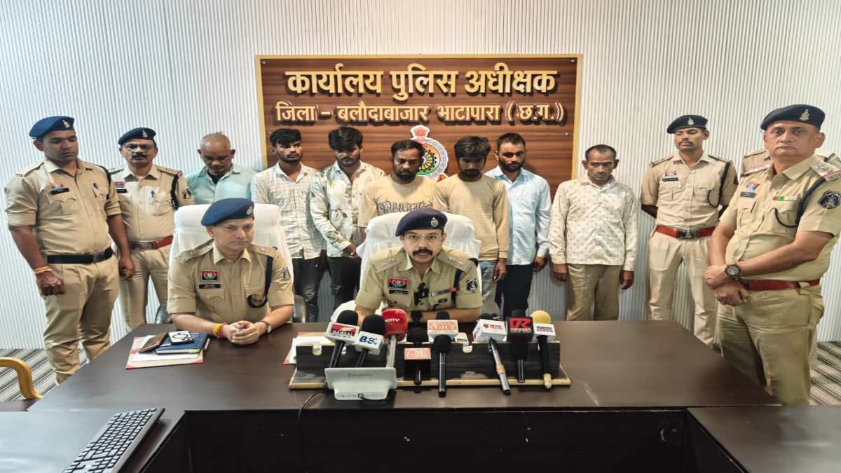 आपरेशन निश्चय: 15 लाख के गांजा के साथ दबोचे गए 7 तस्कर, पत्रकार के साथी होने का हवाला देकर बचने का करते थे प्रयास…