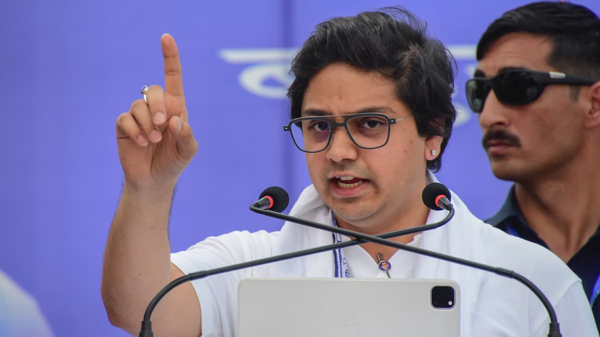 यूपी चुनाव से पहले फिर एक्टिव हुए आकाश आनंद, आगरा-अयोध्या में जनसभाओं की तैयारी