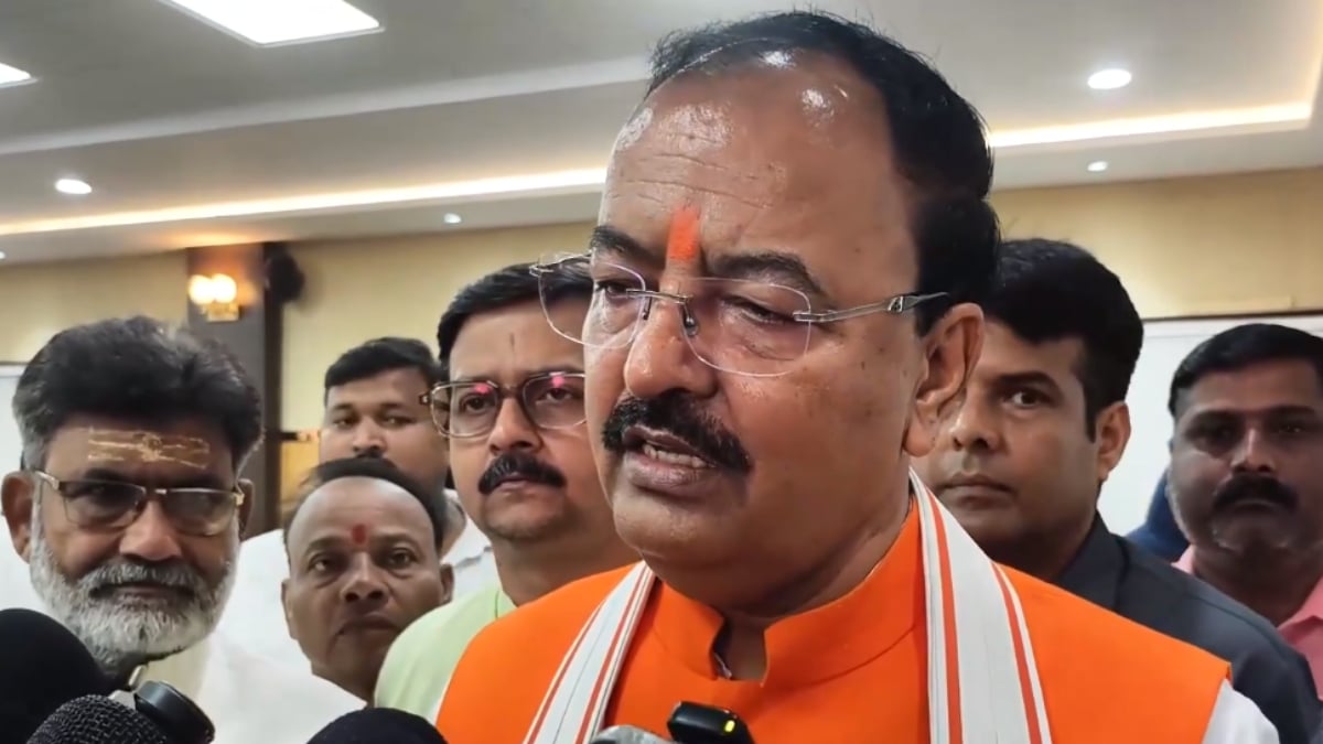 ‘अखिलेश-राहुल अहंकारी’, केशव मौर्या ने कहा- 2027 में फिर बनेगी BJP-NDA सरकार