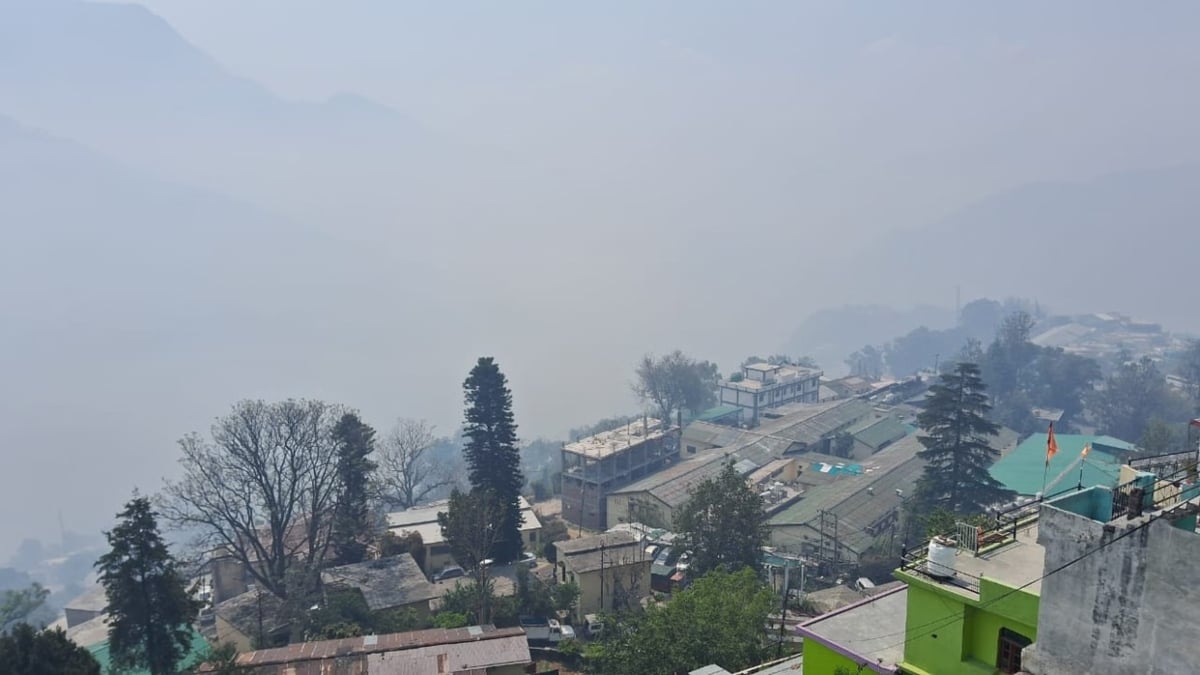 Uttarakhand Weather: उत्तराखंड के 9 जिलों में बारिश का अलर्ट, ऊंचाई वाले इलाकों में बर्फबारी के आसार