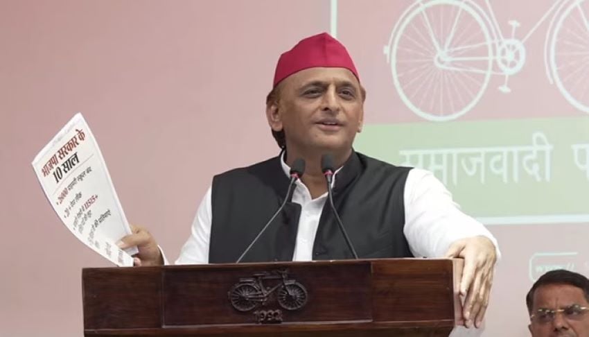 अखिलेश यादव का भाजपा पर हमला, बोले- विधान परिषद चुनाव में 50 जिलों में हारी पार्टी