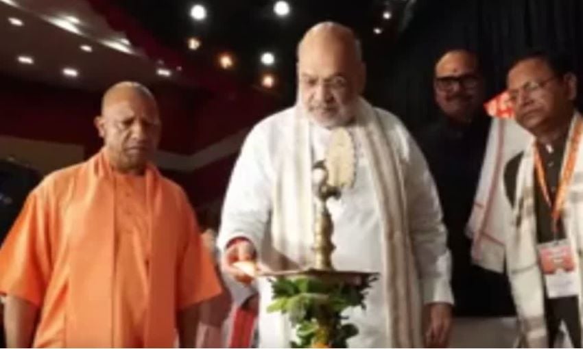 ‘जो रामभक्तों पर गोलियां चलवाते थे, वे सत्ता के हकदार नहीं’: लखनऊ में अमित शाह का आक्रामक रुख