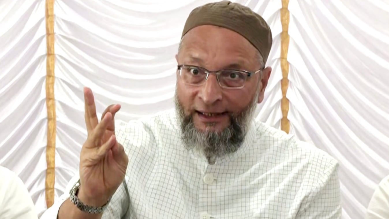 आजमगढ़ में ओवैसी की हुंकार: बोले- ‘80% बनाम 20% का खेल खत्म, अब 99% बनाम 1% का होगा संग्राम’
