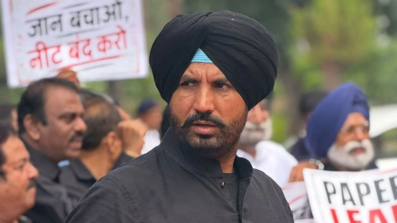 पंजाब कांग्रेस में बड़ा फेरबदल: सचिन पायलट की रिपोर्ट के बाद राजा वडिंग का इस्तीफा, नए प्रदेश अध्यक्ष की तलाश तेज
