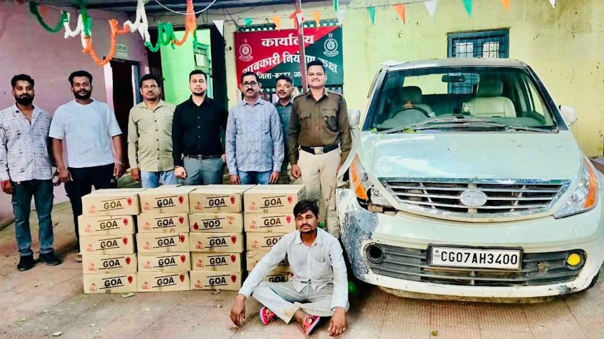 छत्तीसगढ़ की शराब में नहीं आ रहा मजा! रायपुर में झारखंड तो  बस्तर में मध्यप्रदेश की बरामद की गई शराब…