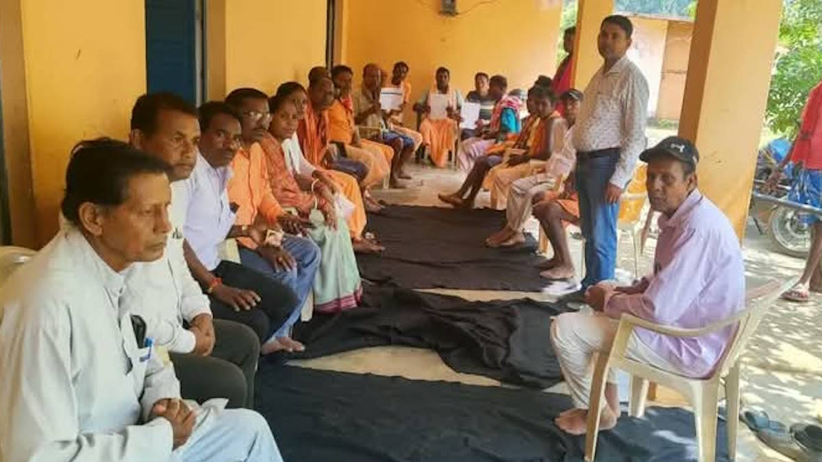 विशेष पुनरीक्षण अभियान: नबरंगपुर जिला प्रशासन को मिले 1,233 नए आवेदन, कलेक्टर की देखरेख में प्रक्रिया जारी