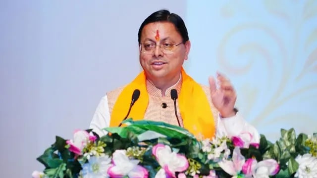उत्तराखंड में पहली बार! कोसी नदी पर गूंजी भव्य आरती की गूंज, CM धामी का नदियों को लेकर बड़ा बयान