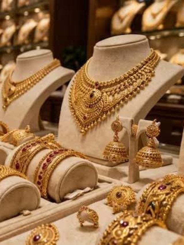 धनतेरस से पहले आज सस्ता हुआ सोना, जानें 24 कैरेट से लेकर 18 कैरेट तक का भाव