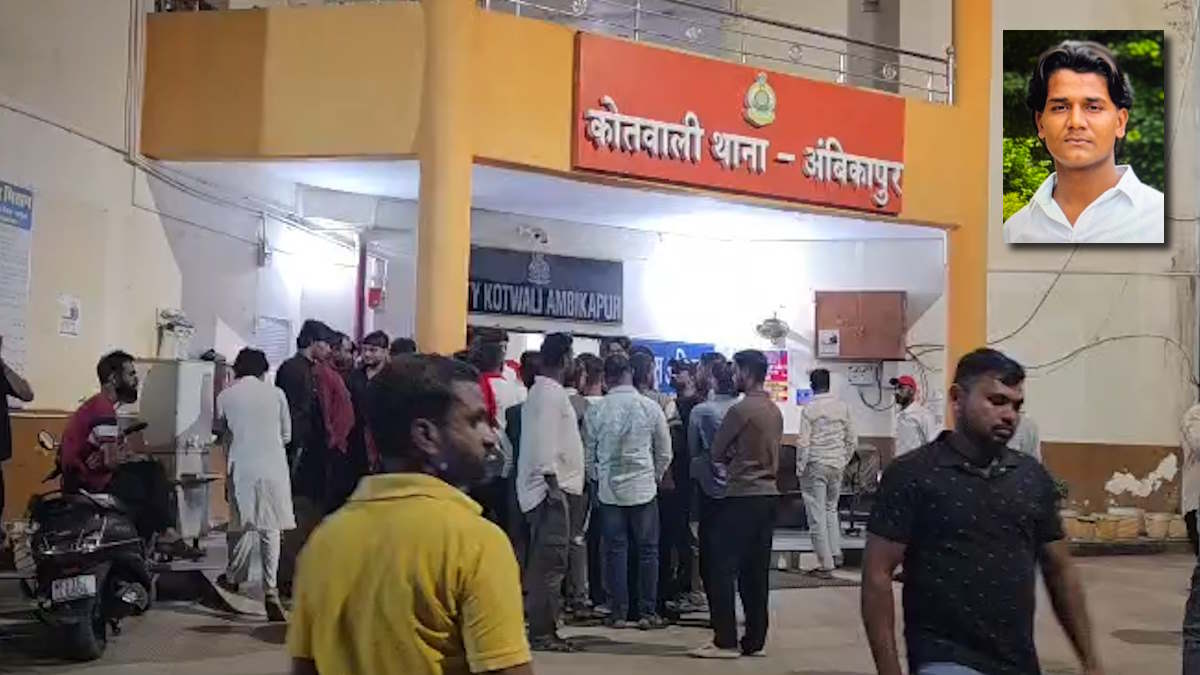 पंडाल के लिए सड़क पर बांधी रस्सी में फंसकर बाइक सवार युवक की मौत, दुर्गा पूजा समिति के सदस्यों के खिलाफ FIR दर्ज