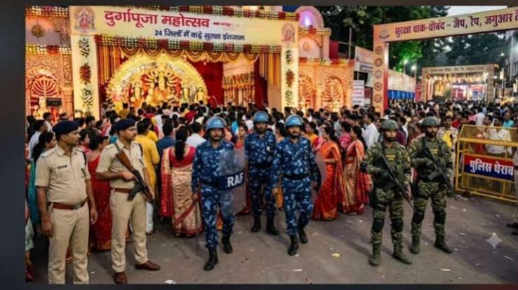 Jharkhand News: दुर्गा पूजा को लेकर अलर्ट पुलिस मुख्यालय, 6 क्षेत्रों में अतिरिक्त बल तैनात, 50 जवान रिजर्व में रहेंगे