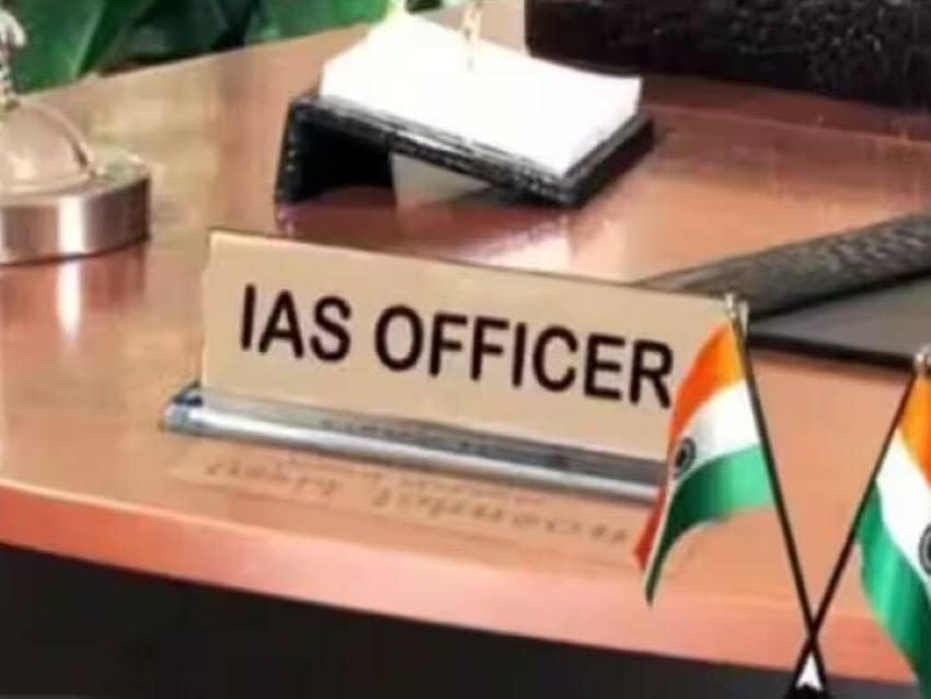 UP IAS Transfer: यूपी में बड़ा प्रशासनिक फेरबदल, 7 IAS अधिकारियों के तबादले; धीरेंद्र सचान बने पंचायती राज निदेशक