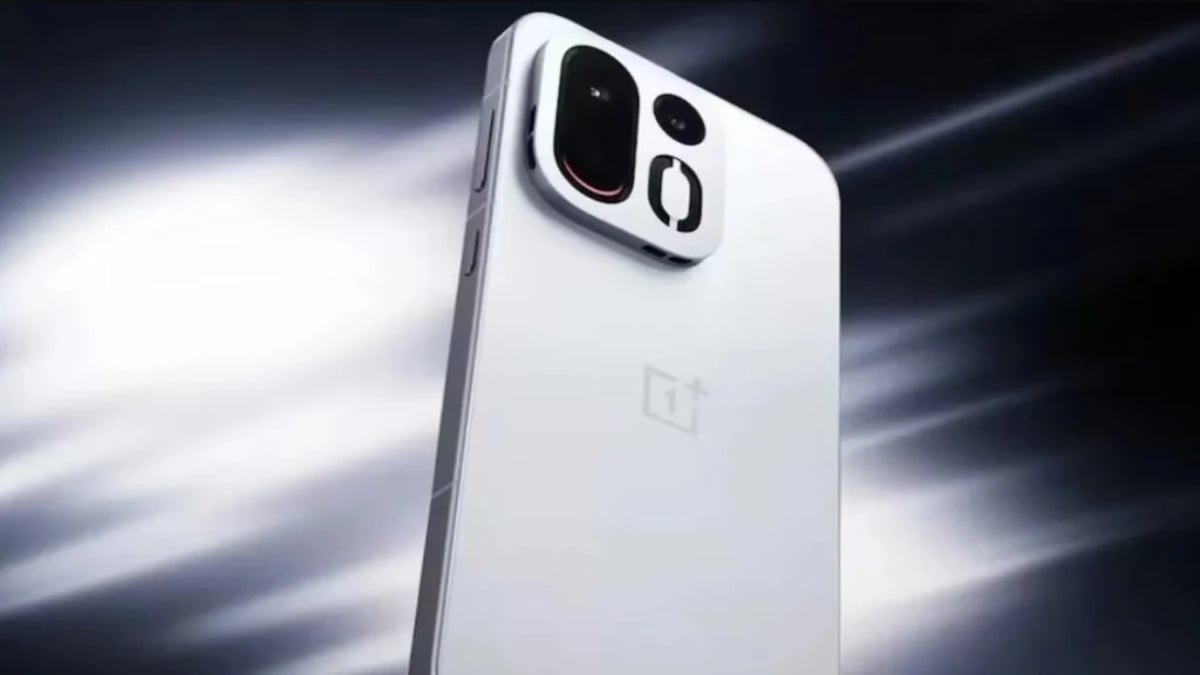 9000mAh बैटरी और 200MP कैमरा : OnePlus ने लॉन्च की नई Ace 7 सीरीज, जानें कीमत और फीचर्स