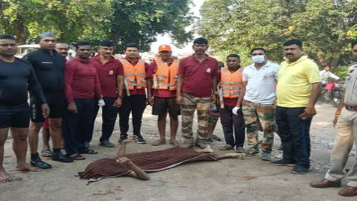 शिवनाथ नदी के महमरा एनीकट में बहा युवक, SDRF ने बरामद किया शव