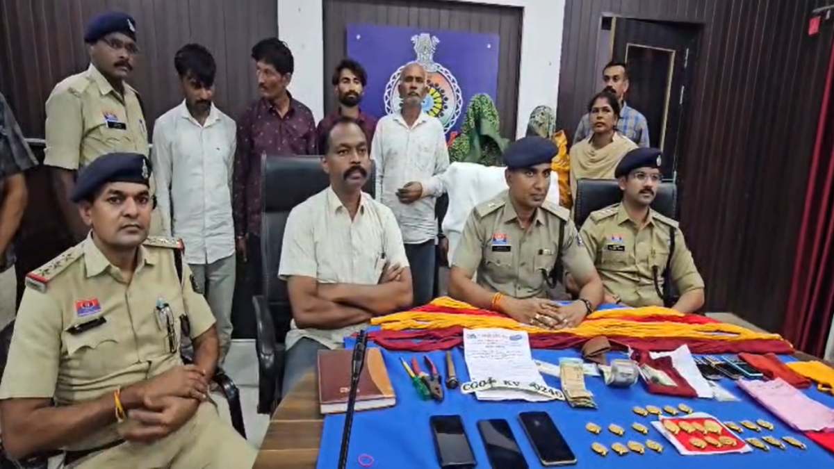 नकली सोना गिरवी रखकर ज्वेलर्स से 19.32 लाख की ठगी, अंतरराज्यीय गिरोह के 6 आरोपी गिरफ्तार