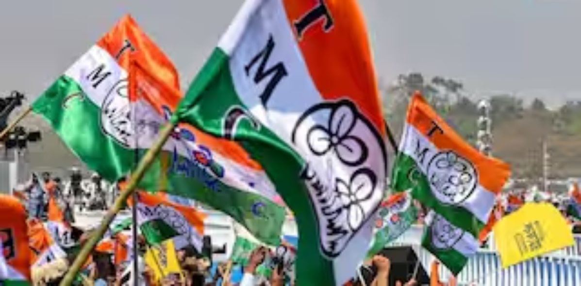 पश्चिम बंगाल में TMC विधायक बिभास सरदार पर दो-दो बार जानलेवा हमला, कार के शीशे तोड़े, BJP पर लगाया आरोप