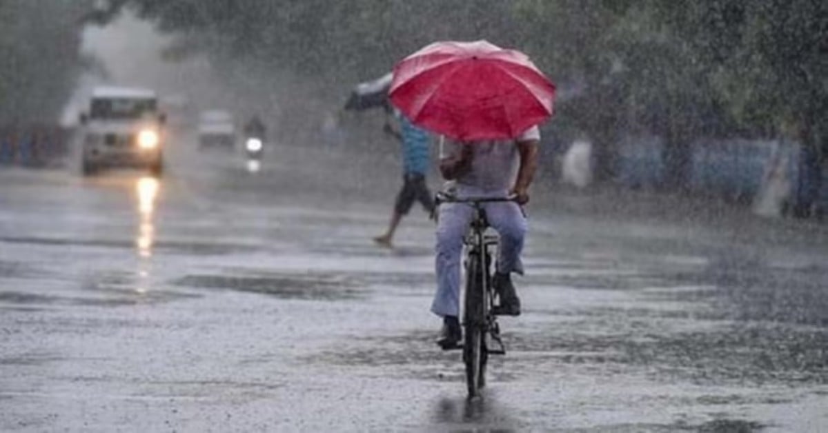 UP Weather Today : मौसम ने फिर ली करवट, प्रदेश के कई जनपदों में बारिश का अलर्ट, कई जगहों पर अब भी बाढ़ जैसे हालात