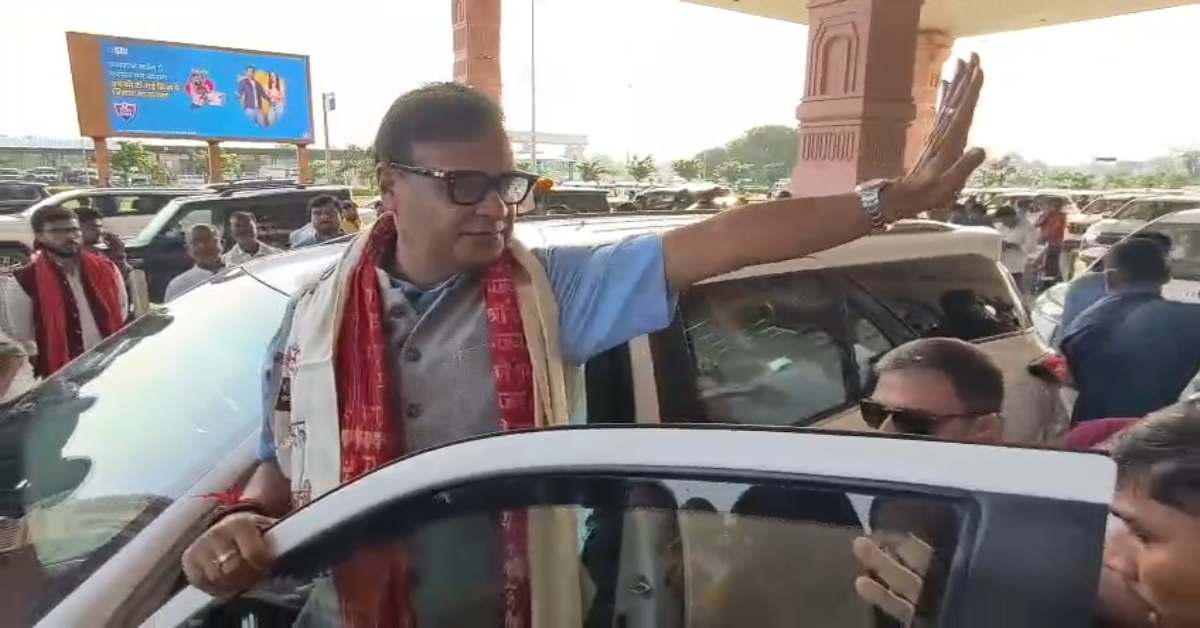 अखिलेश यादव में हिम्मत नहीं कि… अयोध्या पहुंचकर असम के CM हिमंत बिस्वा ने सपा सुप्रीमो को दी चुनौती, जानिए ऐसा क्या कहा?