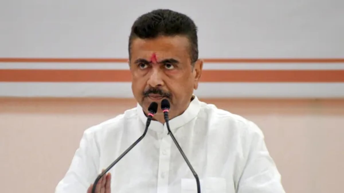 रिजीम चेंज की बात को CM शुभेंदु अधिकारी ने सिरे से किया खारिज, कहा- ‘बांग्लादेश जैसे हालात भारत में नहीं’