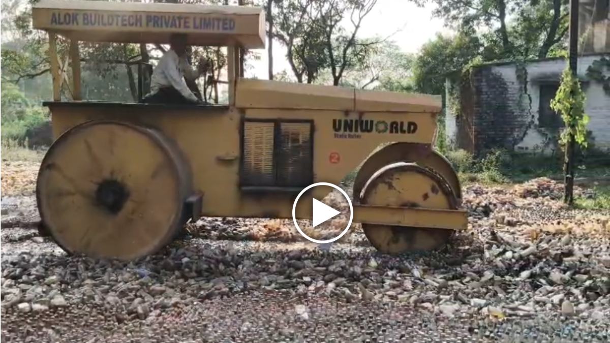 शराब पर चला बुलडोजर: 34 हजार लीटर मदिरा नष्ट, VIDEO देखकर शराबियों की आंखों में आ जाएंगे आंसू…