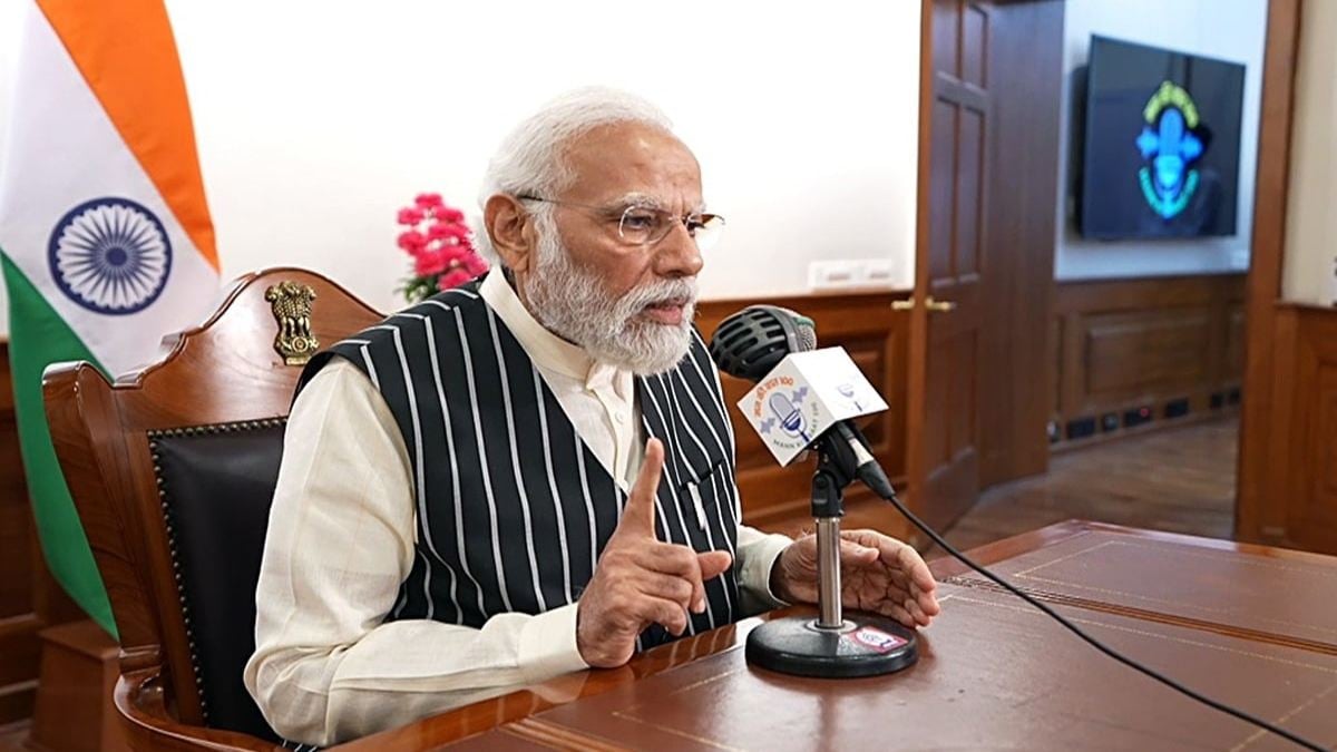 ‘मन की बात’ के 139वें एपिसोड: त्योहारों पर स्वदेशी उत्पाद खरीदने की अपील, PM मोदी बोले- भारतीय उत्पादों को मिल रहे हैं वैश्विक बाजार