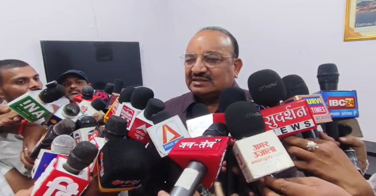 ‘संस्कार विहीन नर पशु के समान’ : खड़गे के बयान पर दिनेश प्रताप का जवाब, कहा- कांग्रेस को पूरे देश में कोई पूछने वाला नहीं बचेगा